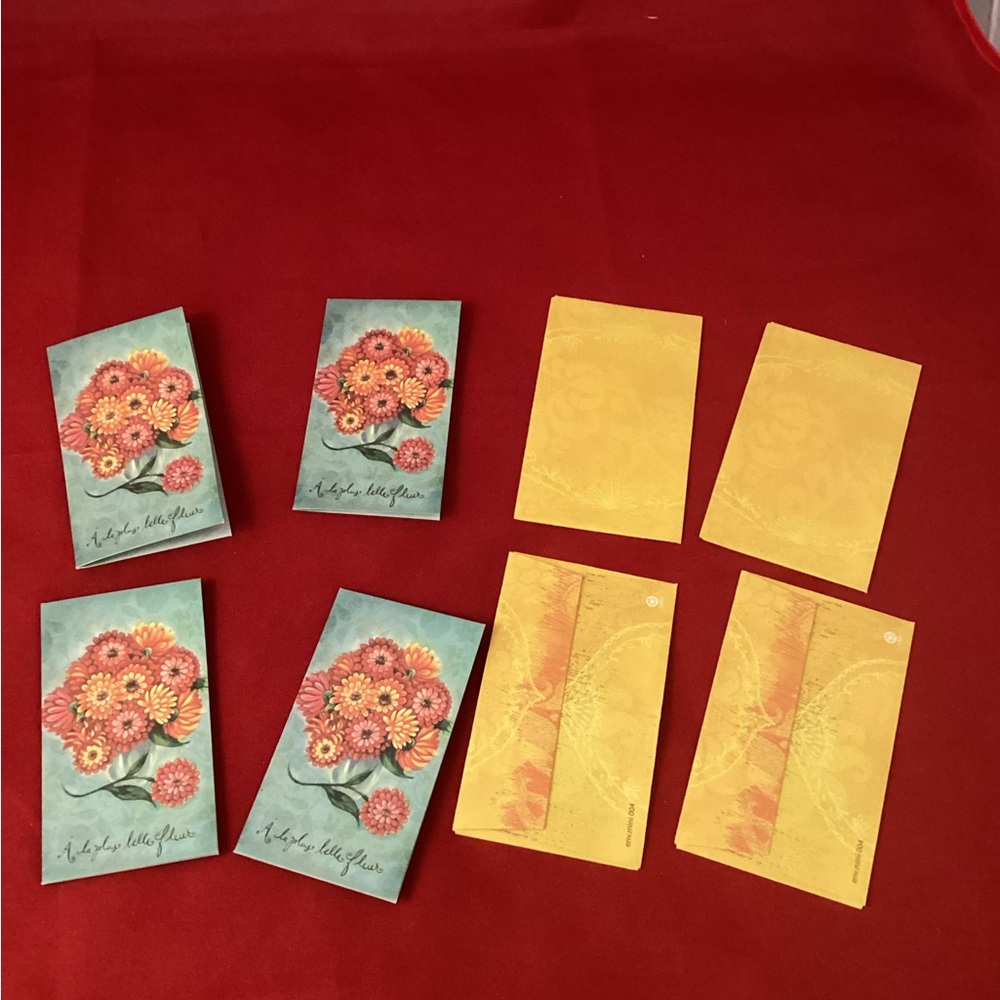 Four small greetings cards « à la plus belle des fleurs »